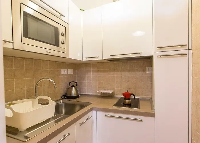 Leutari Apartamento Roma